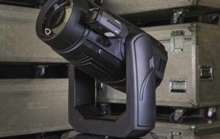 Robe BMFL Followspot LT side