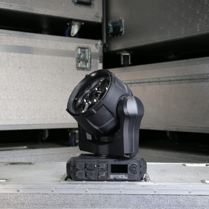Martin MAC Aura XIP - Image 2